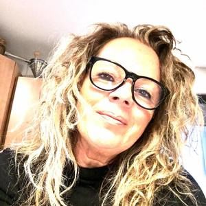 Meet your Posher, Helene